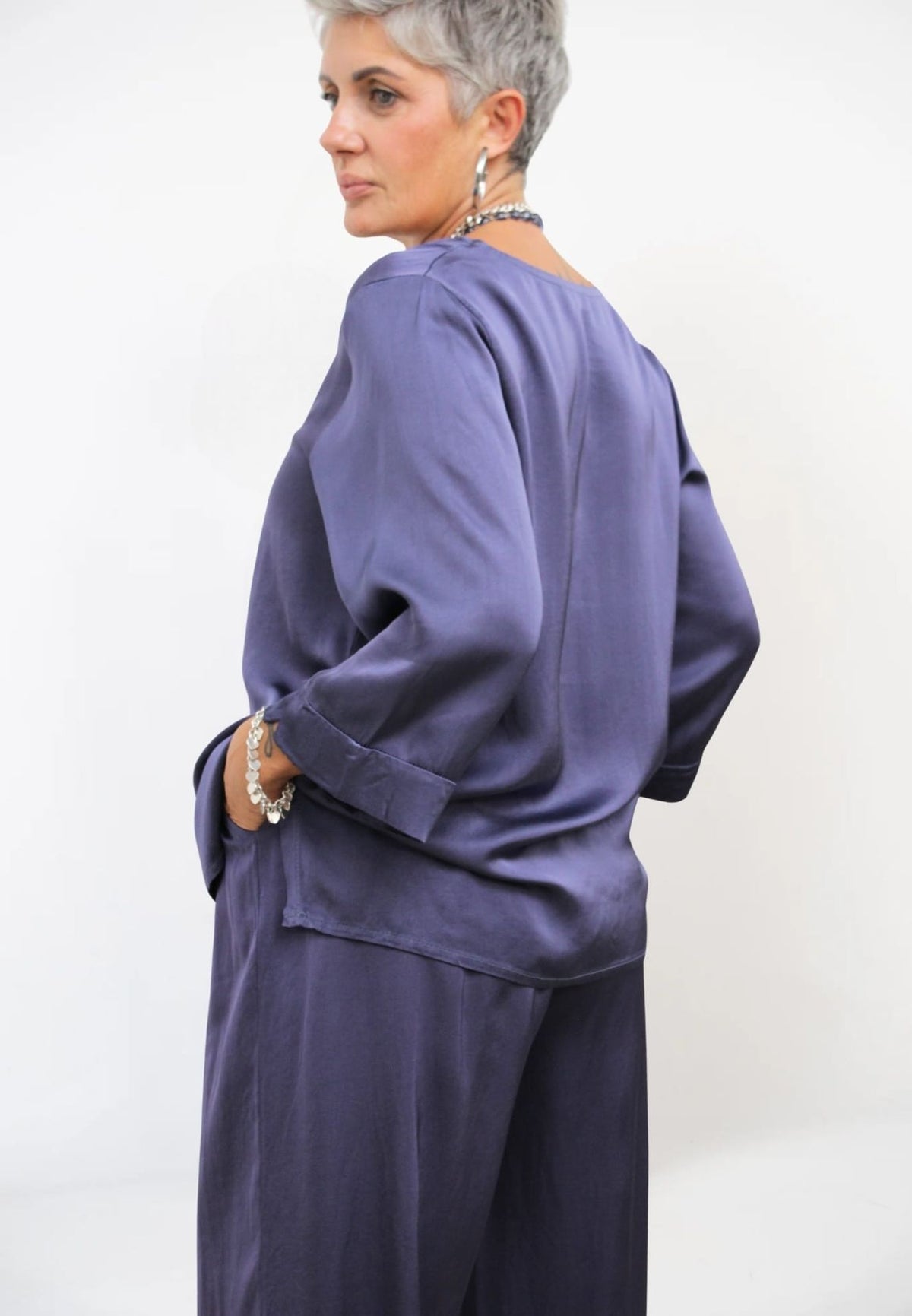 Blusa Scollo V Satin Plus