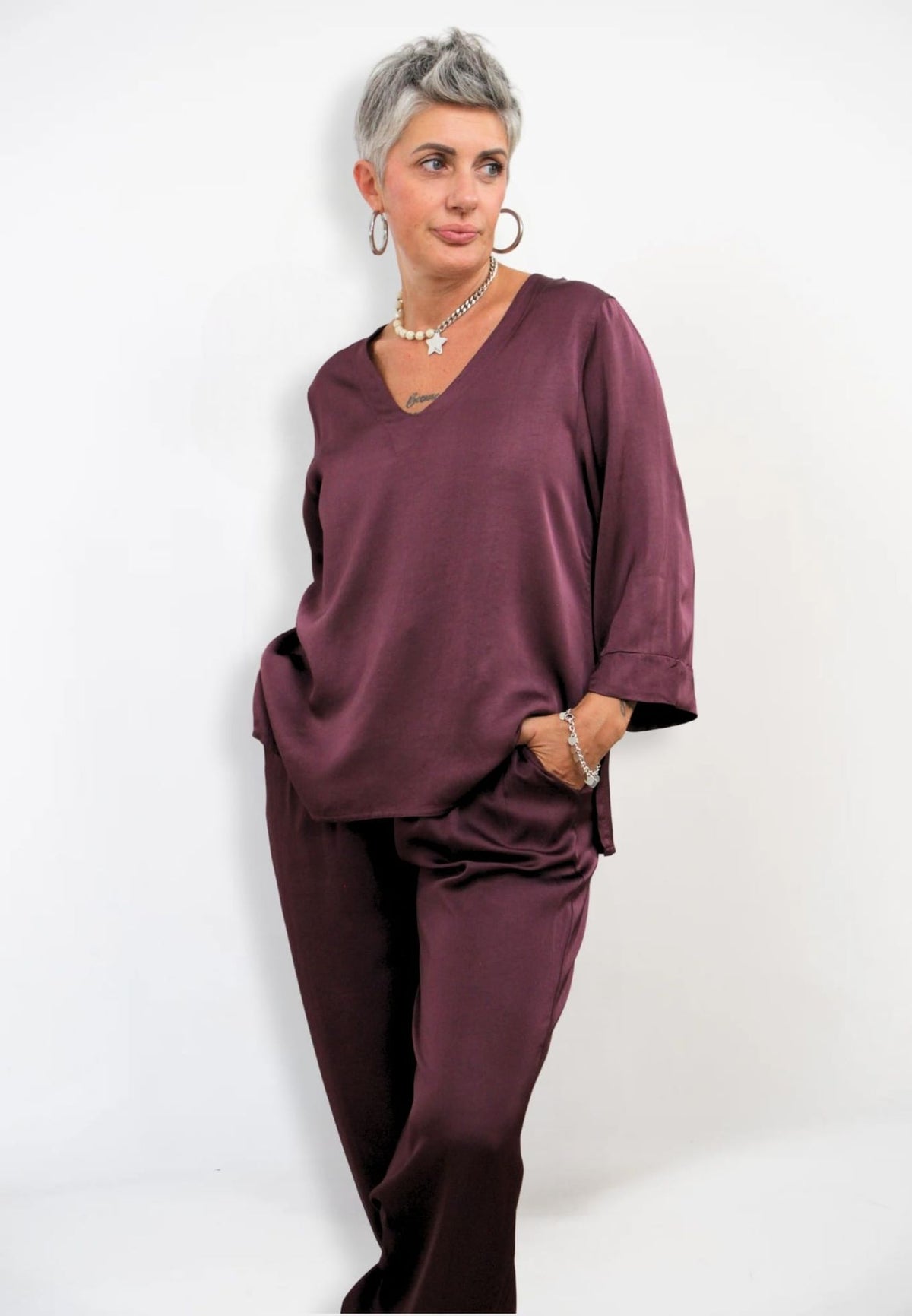 Blusa Scollo V Satin Plus