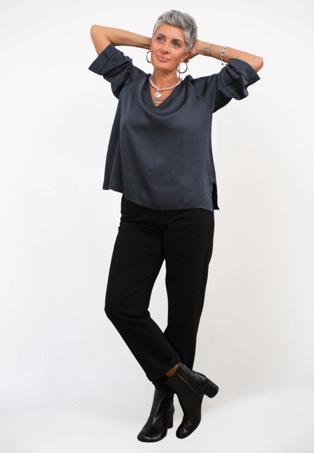 Blusa Scollo V Satin Plus