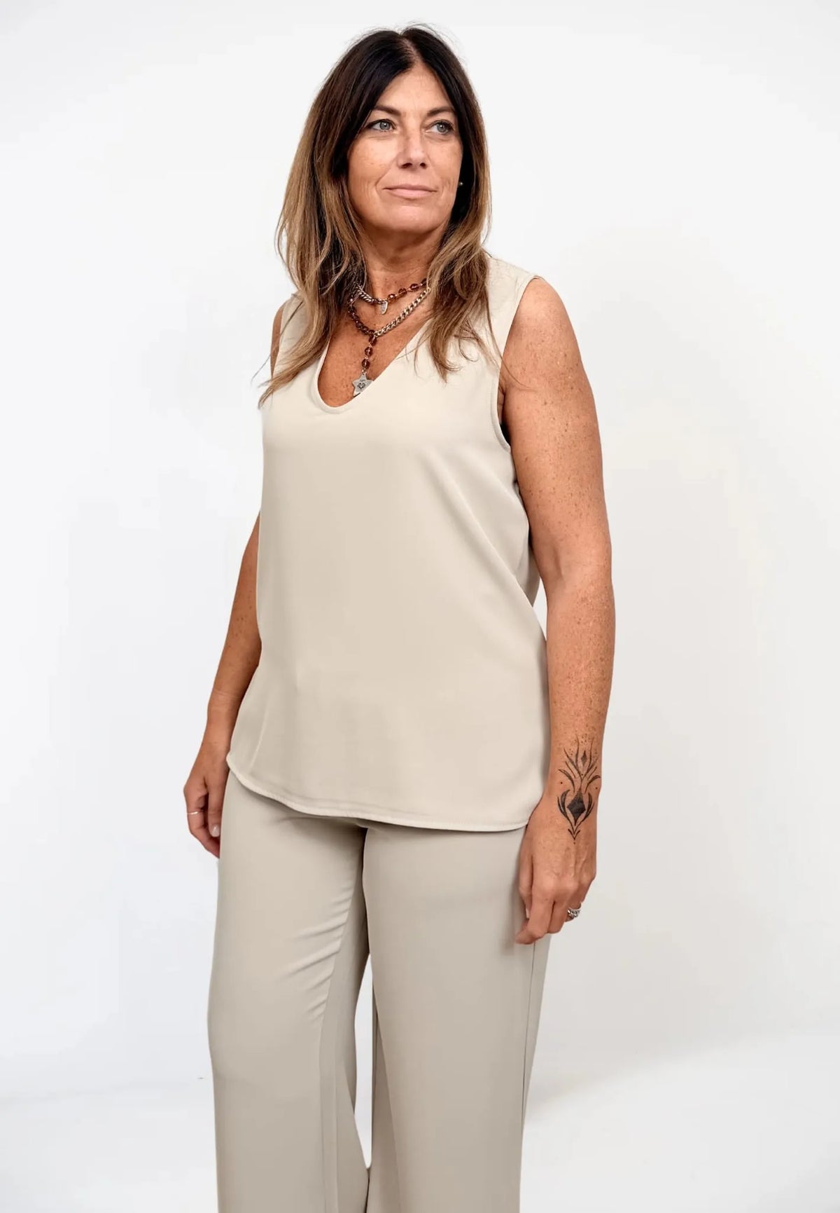 Blusa Smanicata Essenziale Sabbia TG3 IMP