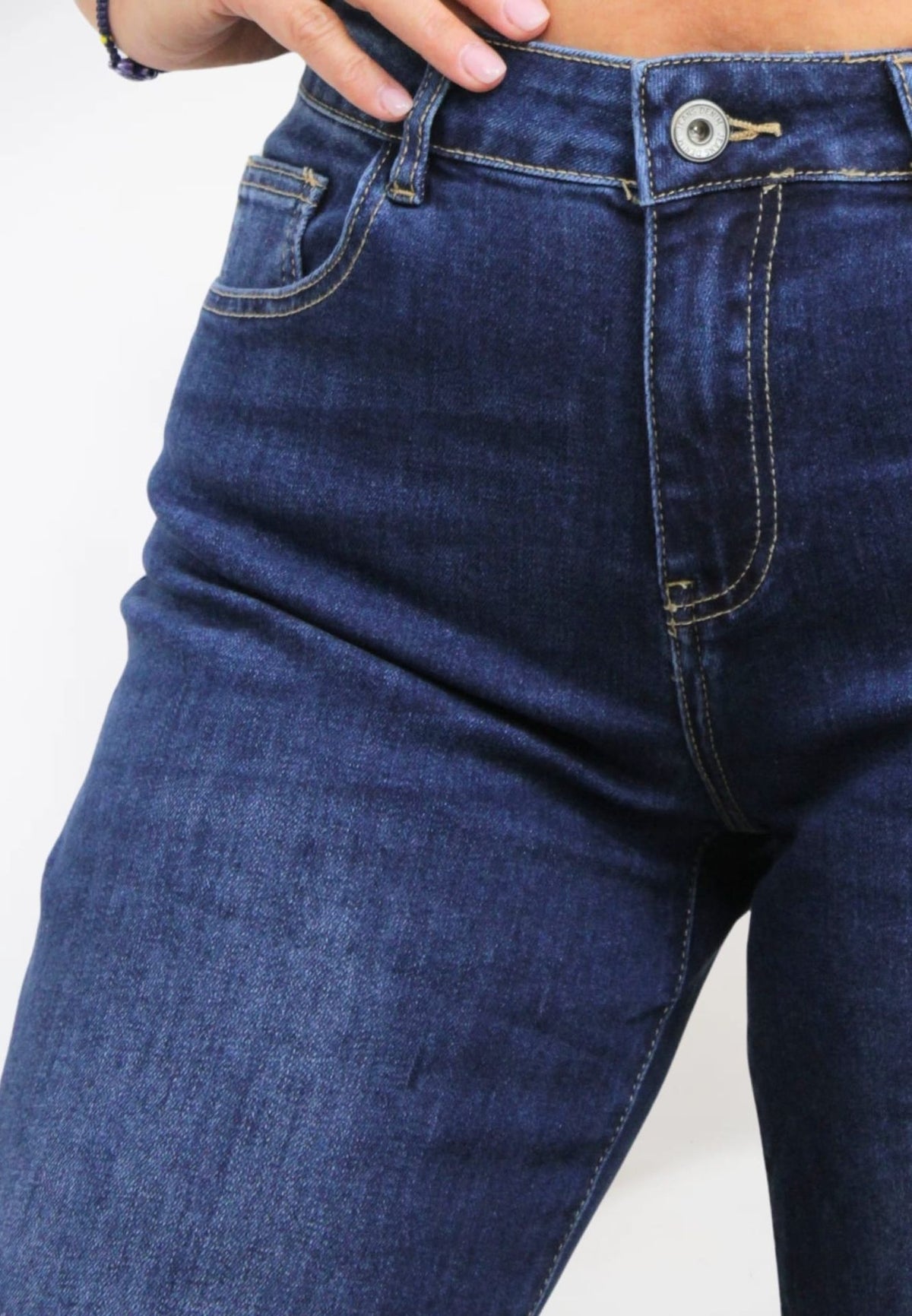 Jeans Taglio Vivo
