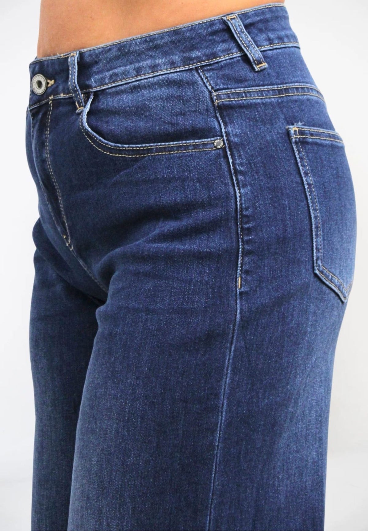 Jeans Taglio Vivo