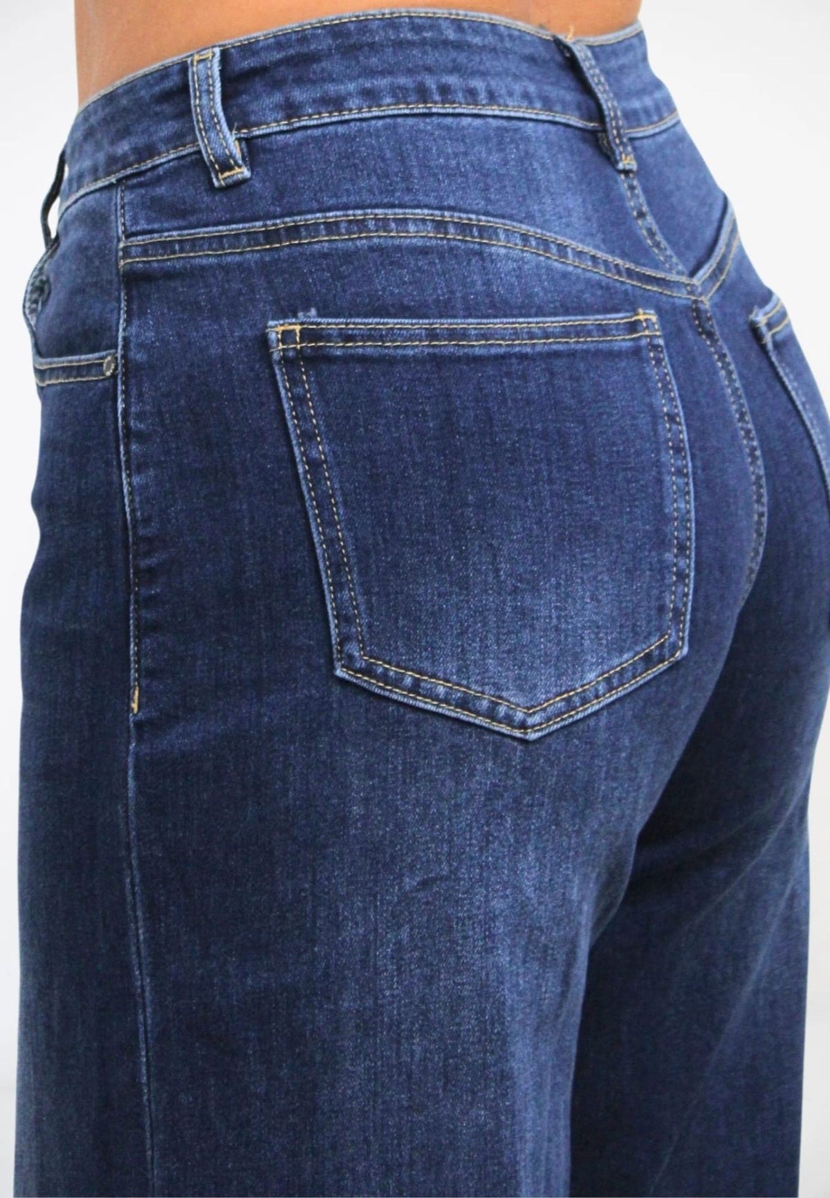 Jeans Taglio Vivo