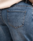Jeans Over Fit