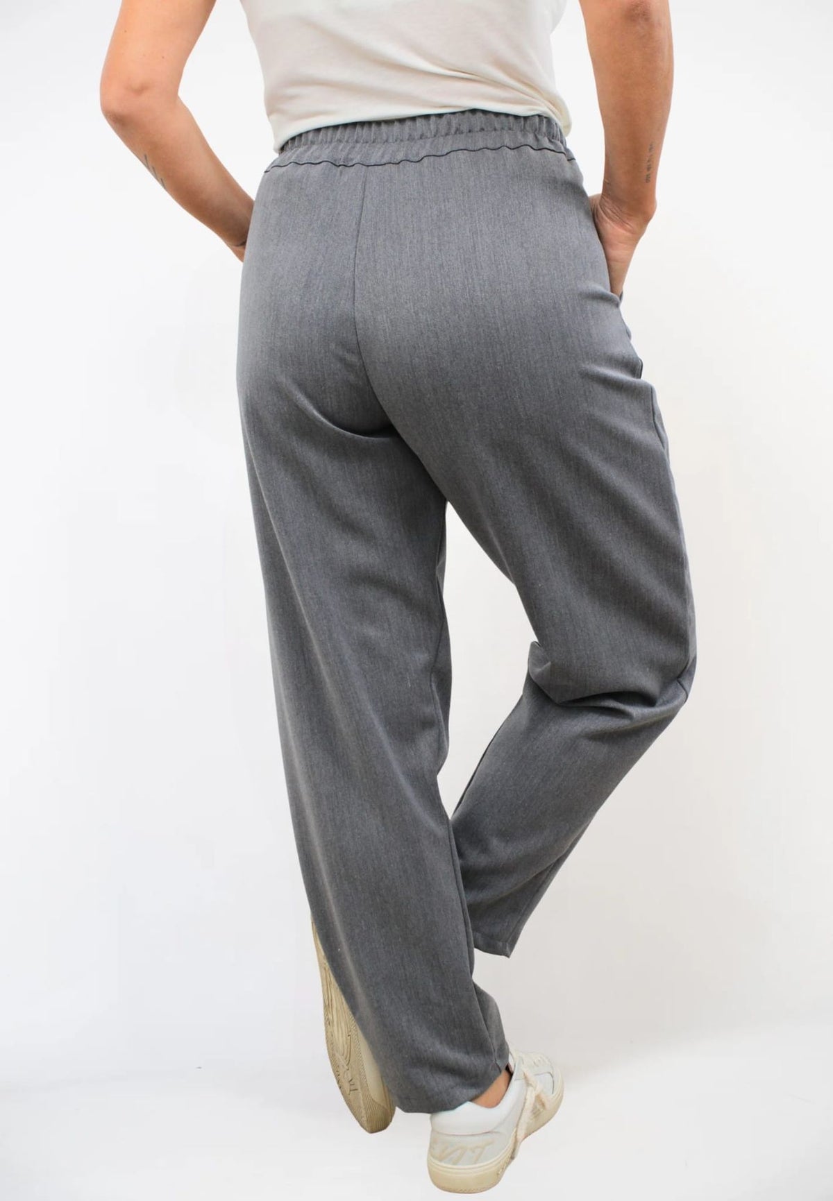 Pantalone Carrot Linea