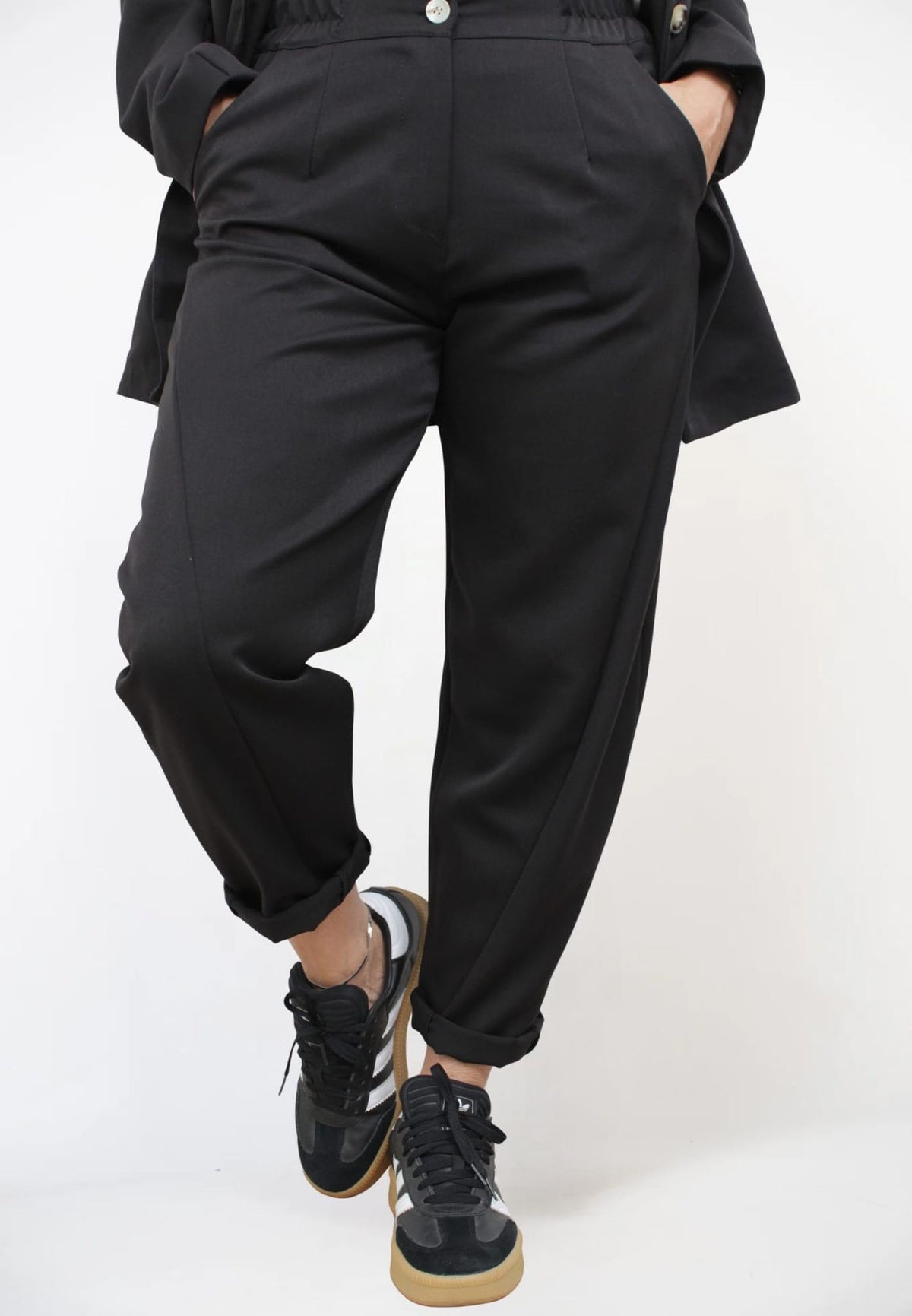 Pantalone Carrot Linea