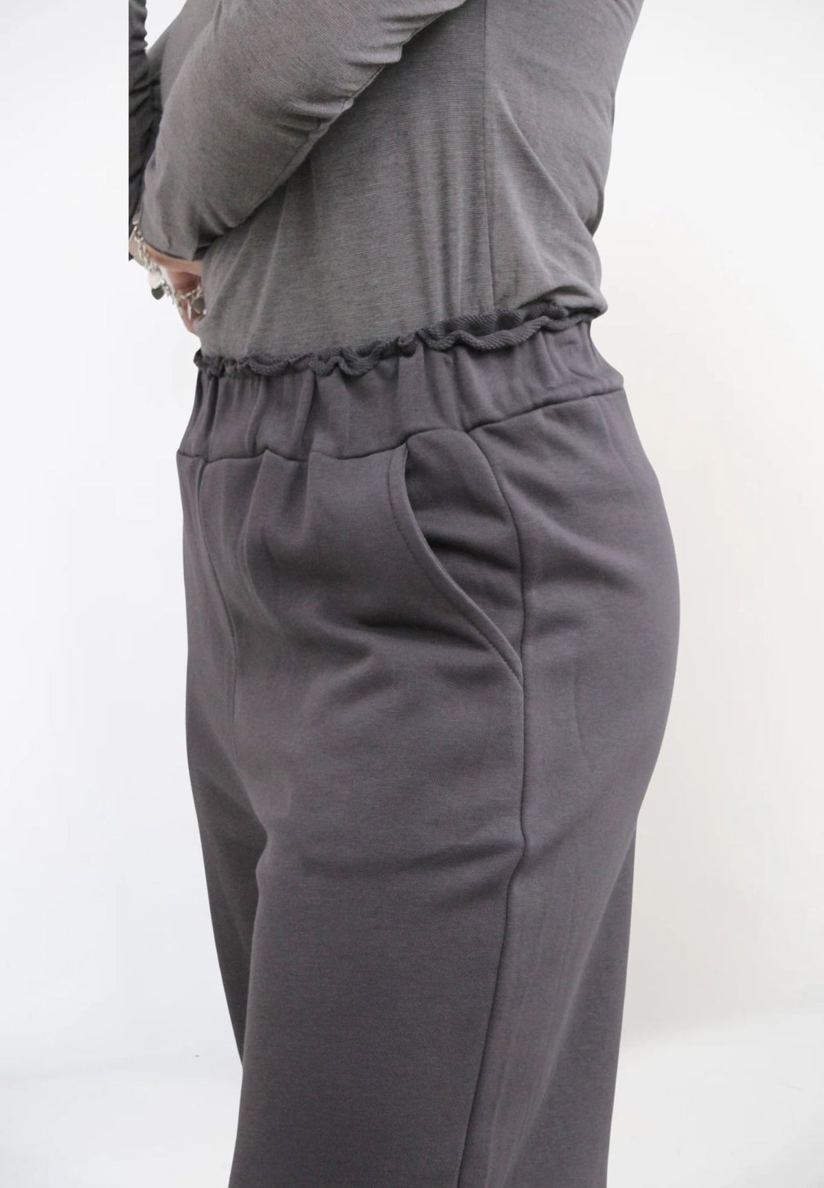 Pantalone Tuta Taglio Vivo