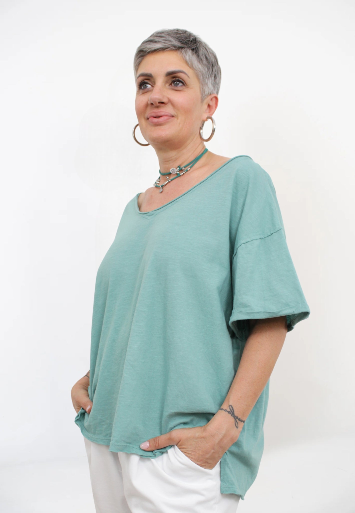 Maglia a Scatola a Scollo a V